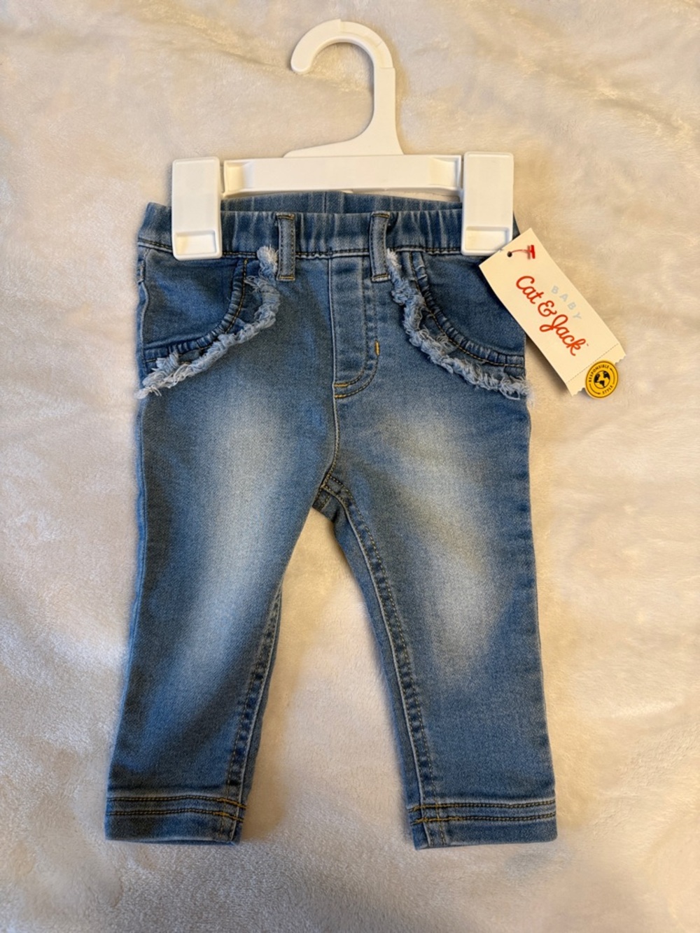 Cat & Jack Light Blue Denim Jeggings with Frayed Pocket Trim